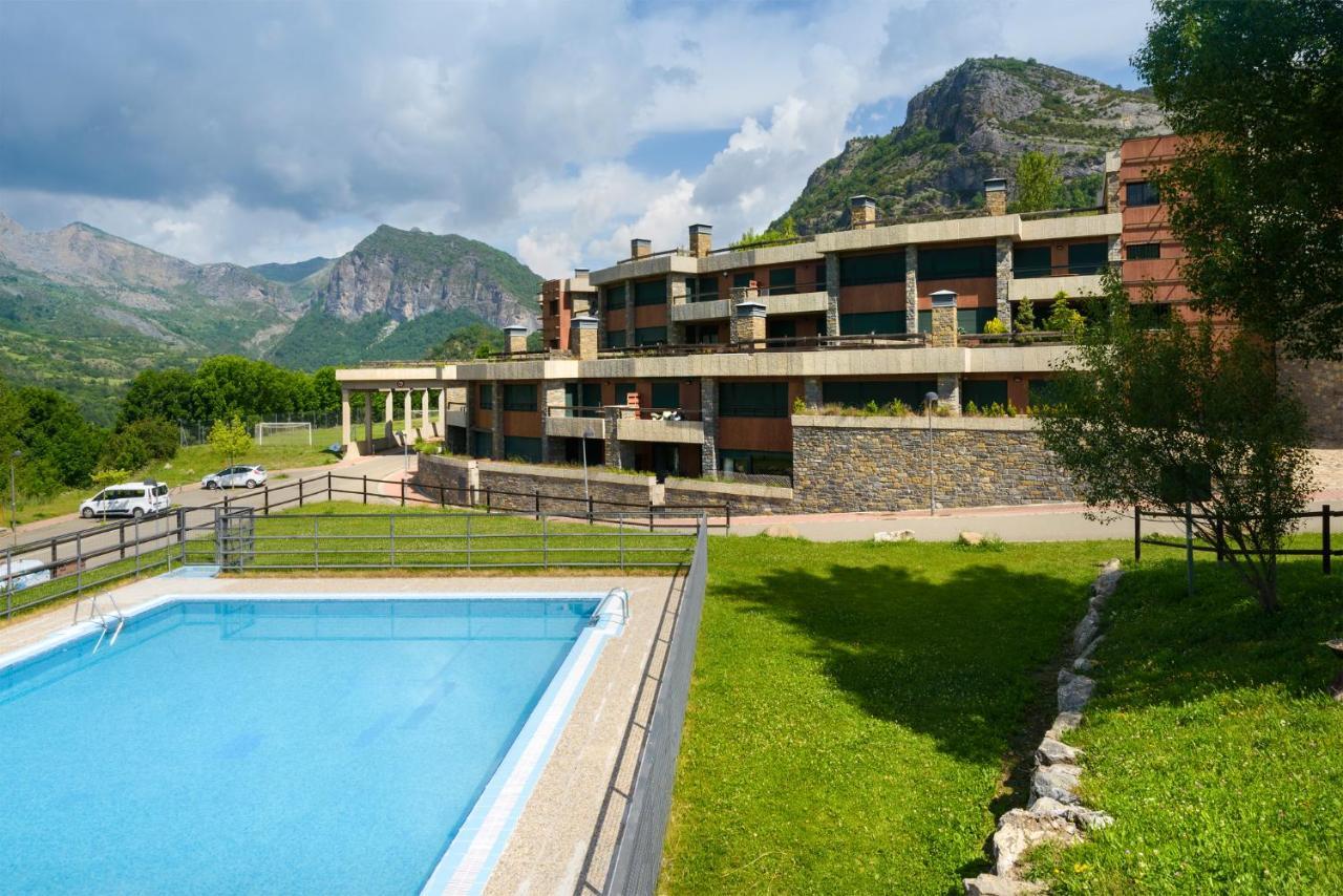 Pena Sabocos II Apartamento Turistico Panticosa Kültér fotó